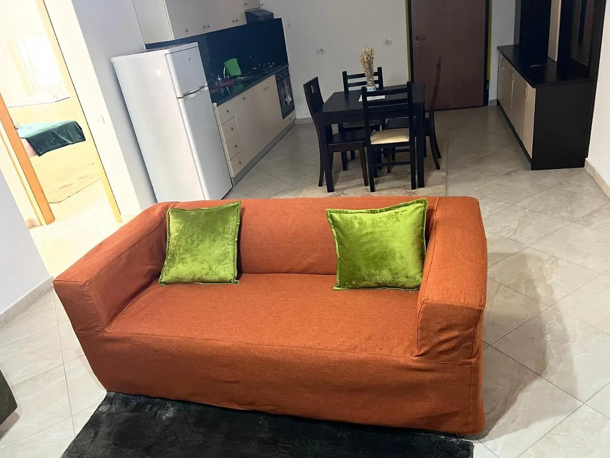Sol Apartment Lezhe